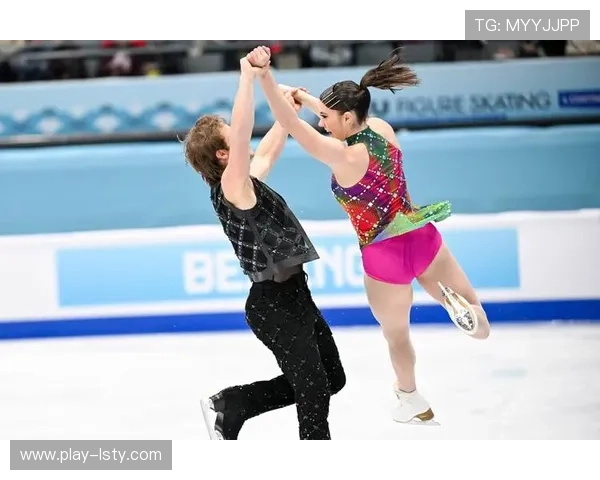 四大洲花滑锦标赛冰舞韵律舞，加拿大组合领先